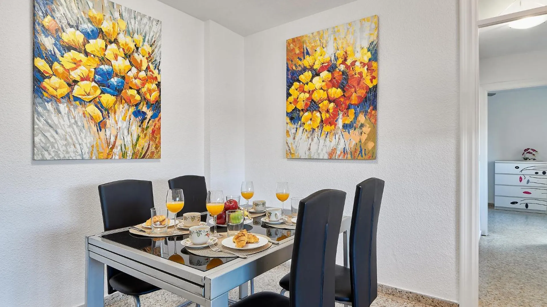 Luminoso Apartamento/ 5 Minutos De La Playa Малага